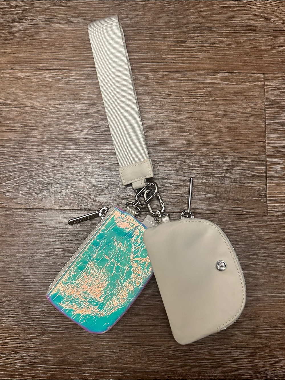 lululemon athletica Beige Wristlet with Iridescent Teal Card Case